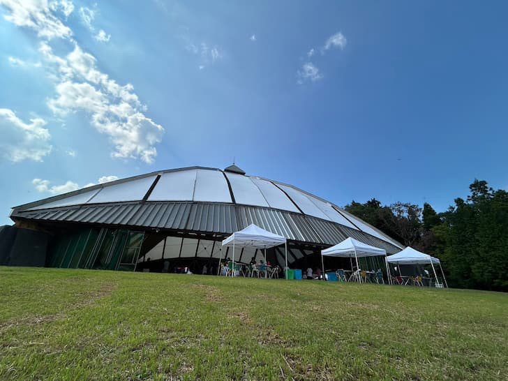 クローバードーム